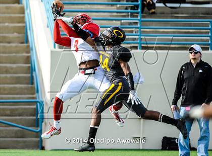 Thumbnail 2 in Skyline vs. Klein Oak (UIL 6A Division I Region II Quarterfinal) photogallery.