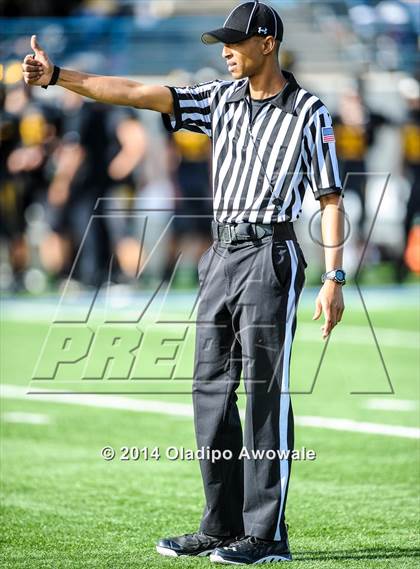 Thumbnail 3 in Skyline vs. Klein Oak (UIL 6A Division I Region II Quarterfinal) photogallery.