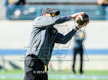 Thumbnail 3 in Skyline vs. Klein Oak (UIL 6A Division I Region II Quarterfinal) photogallery.