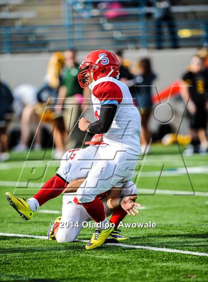Thumbnail 3 in Skyline vs. Klein Oak (UIL 6A Division I Region II Quarterfinal) photogallery.