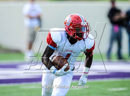 Thumbnail 2 in Skyline vs. Klein Oak (UIL 6A Division I Region II Quarterfinal) photogallery.