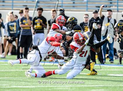 Thumbnail 1 in Skyline vs. Klein Oak (UIL 6A Division I Region II Quarterfinal) photogallery.