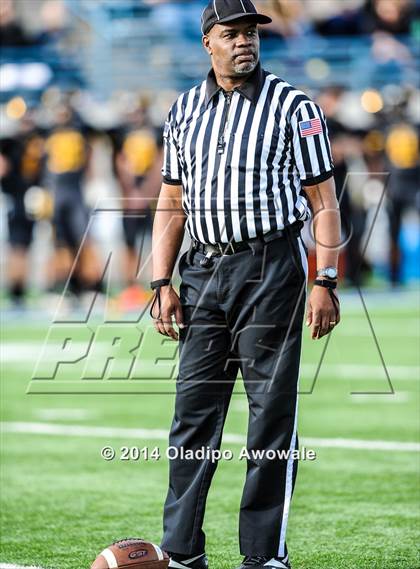 Thumbnail 1 in Skyline vs. Klein Oak (UIL 6A Division I Region II Quarterfinal) photogallery.