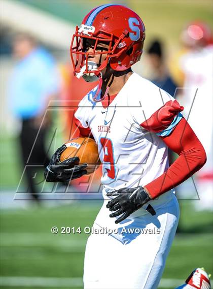 Thumbnail 3 in Skyline vs. Klein Oak (UIL 6A Division I Region II Quarterfinal) photogallery.