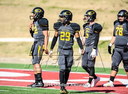 Thumbnail 3 in Skyline vs. Klein Oak (UIL 6A Division I Region II Quarterfinal) photogallery.