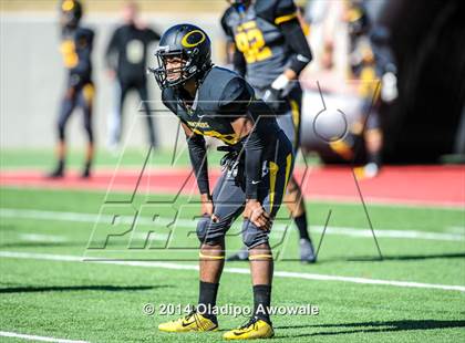 Thumbnail 2 in Skyline vs. Klein Oak (UIL 6A Division I Region II Quarterfinal) photogallery.