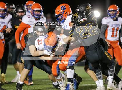 Thumbnail 3 in Livonia vs. Honeoye Falls-Lima (Section 5 Class B Final) photogallery.