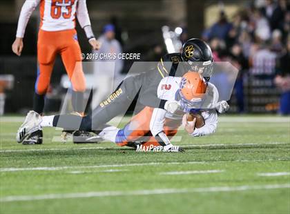 Thumbnail 3 in Livonia vs. Honeoye Falls-Lima (Section 5 Class B Final) photogallery.