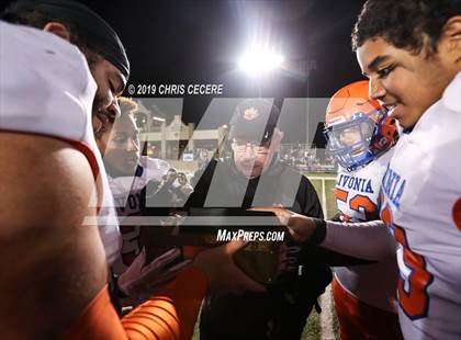Thumbnail 3 in Livonia vs. Honeoye Falls-Lima (Section 5 Class B Final) photogallery.