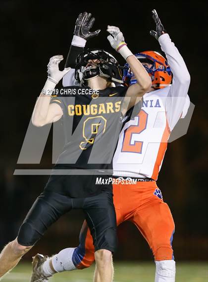 Thumbnail 3 in Livonia vs. Honeoye Falls-Lima (Section 5 Class B Final) photogallery.