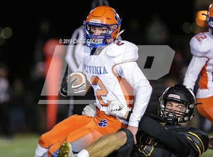 Thumbnail 2 in Livonia vs. Honeoye Falls-Lima (Section 5 Class B Final) photogallery.