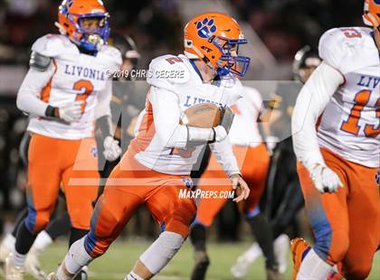 Thumbnail 1 in Livonia vs. Honeoye Falls-Lima (Section 5 Class B Final) photogallery.