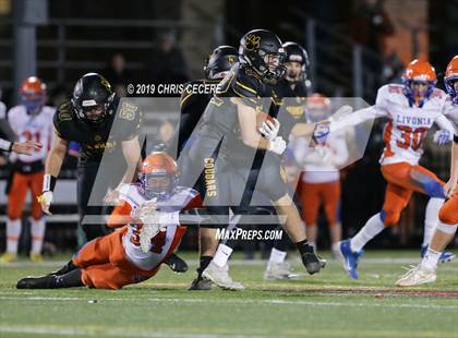 Thumbnail 1 in Livonia vs. Honeoye Falls-Lima (Section 5 Class B Final) photogallery.
