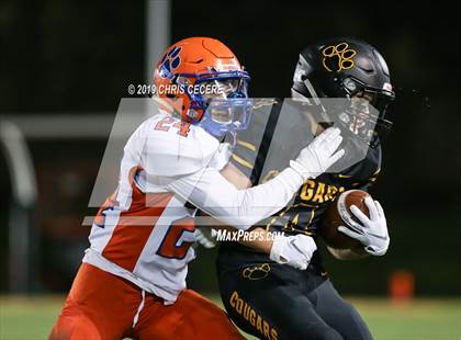 Thumbnail 3 in Livonia vs. Honeoye Falls-Lima (Section 5 Class B Final) photogallery.