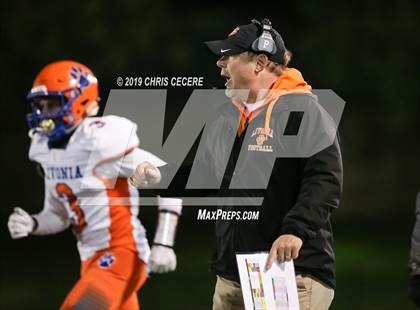 Thumbnail 3 in Livonia vs. Honeoye Falls-Lima (Section 5 Class B Final) photogallery.