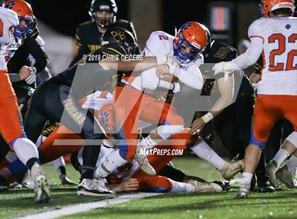 Thumbnail 3 in Livonia vs. Honeoye Falls-Lima (Section 5 Class B Final) photogallery.