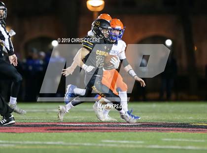Thumbnail 3 in Livonia vs. Honeoye Falls-Lima (Section 5 Class B Final) photogallery.