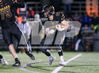Thumbnail 3 in Livonia vs. Honeoye Falls-Lima (Section 5 Class B Final) photogallery.