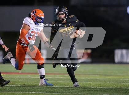 Thumbnail 2 in Livonia vs. Honeoye Falls-Lima (Section 5 Class B Final) photogallery.