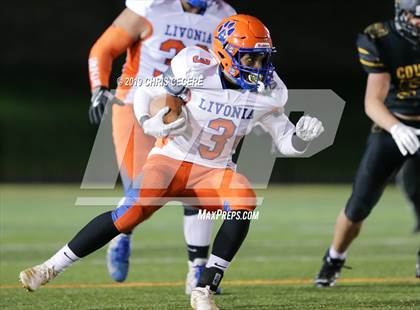 Thumbnail 2 in Livonia vs. Honeoye Falls-Lima (Section 5 Class B Final) photogallery.