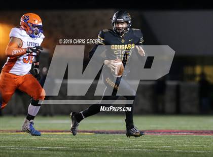 Thumbnail 2 in Livonia vs. Honeoye Falls-Lima (Section 5 Class B Final) photogallery.