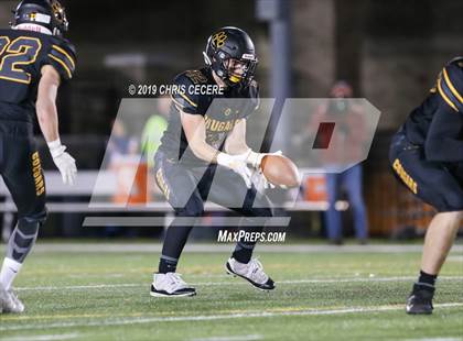 Thumbnail 1 in Livonia vs. Honeoye Falls-Lima (Section 5 Class B Final) photogallery.