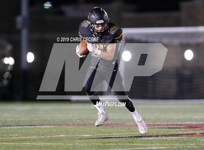 Thumbnail 2 in Livonia vs. Honeoye Falls-Lima (Section 5 Class B Final) photogallery.