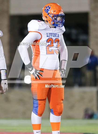 Thumbnail 2 in Livonia vs. Honeoye Falls-Lima (Section 5 Class B Final) photogallery.