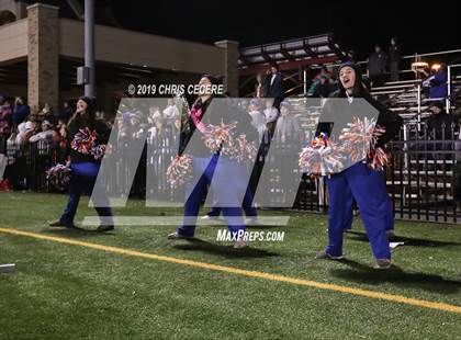 Thumbnail 1 in Livonia vs. Honeoye Falls-Lima (Section 5 Class B Final) photogallery.