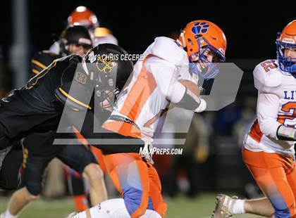 Thumbnail 1 in Livonia vs. Honeoye Falls-Lima (Section 5 Class B Final) photogallery.