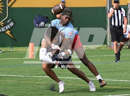 Thumbnail 2 in Los Alamitos vs. St. John Bosco (Battle At The Beach) photogallery.