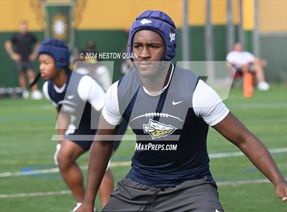 Thumbnail 3 in Los Alamitos vs. St. John Bosco (Battle At The Beach) photogallery.