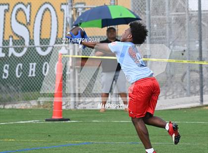 Thumbnail 3 in Los Alamitos vs. St. John Bosco (Battle At The Beach) photogallery.