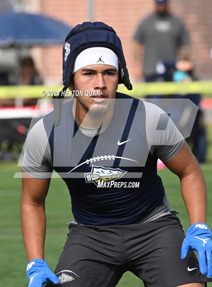 Thumbnail 2 in Los Alamitos vs. St. John Bosco (Battle At The Beach) photogallery.