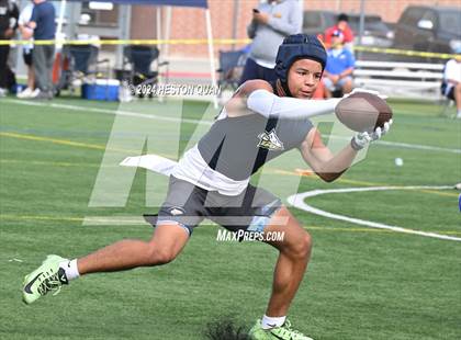 Thumbnail 3 in Los Alamitos vs. St. John Bosco (Battle At The Beach) photogallery.