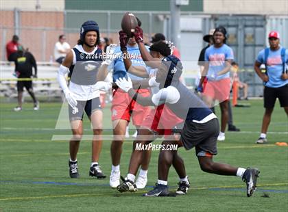Thumbnail 3 in Los Alamitos vs. St. John Bosco (Battle At The Beach) photogallery.