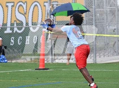 Thumbnail 1 in Los Alamitos vs. St. John Bosco (Battle At The Beach) photogallery.