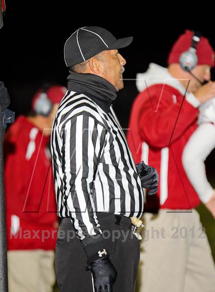 Thumbnail 3 in Valencia vs. Paso Robles (CIF SS Playoffs) photogallery.