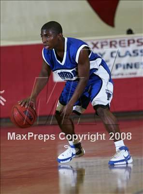 Thumbnail 2 in Campolindo vs. Jordan (MaxPreps Holiday Classic) photogallery.
