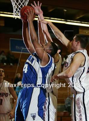 Thumbnail 2 in Campolindo vs. Jordan (MaxPreps Holiday Classic) photogallery.