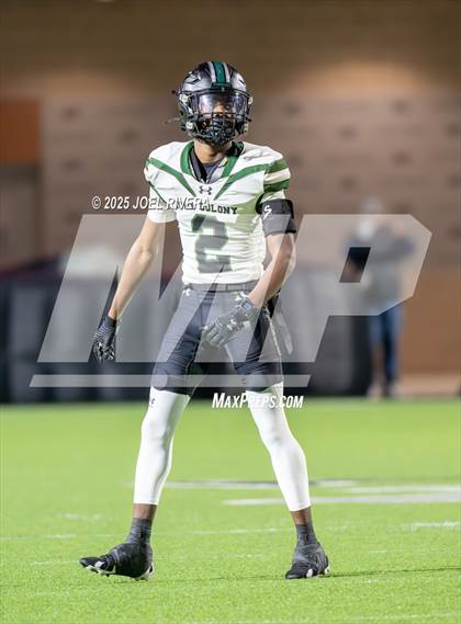 Thumbnail 3 in Iowa Colony vs. Randle (UIL 5A D2 Football Quaterfinal) photogallery.