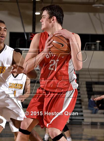 Thumbnail 2 in El Camino vs. Bountiful (MaxPreps Holiday Classic) photogallery.