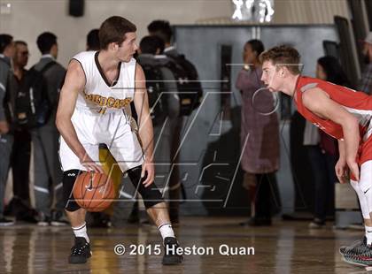 Thumbnail 2 in El Camino vs. Bountiful (MaxPreps Holiday Classic) photogallery.