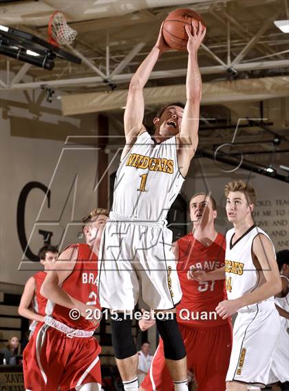 Thumbnail 2 in El Camino vs. Bountiful (MaxPreps Holiday Classic) photogallery.