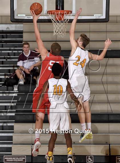 Thumbnail 1 in El Camino vs. Bountiful (MaxPreps Holiday Classic) photogallery.