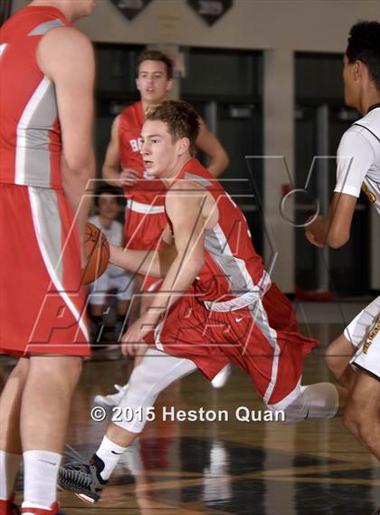 Thumbnail 3 in El Camino vs. Bountiful (MaxPreps Holiday Classic) photogallery.