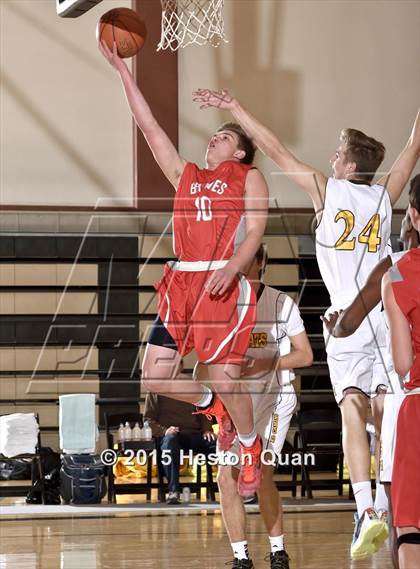 Thumbnail 1 in El Camino vs. Bountiful (MaxPreps Holiday Classic) photogallery.