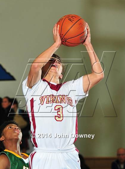 Thumbnail 2 in Foss @ Downey (MaxPreps Holiday Classic) photogallery.
