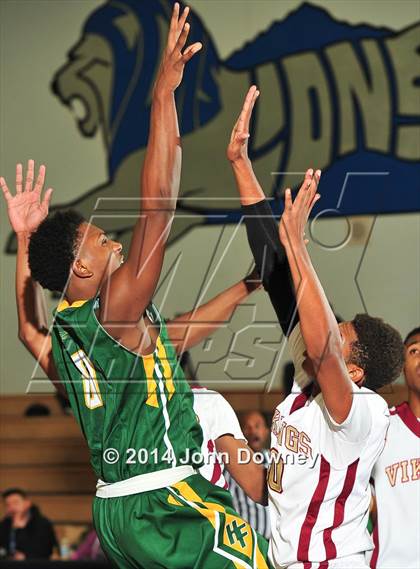 Thumbnail 2 in Foss @ Downey (MaxPreps Holiday Classic) photogallery.