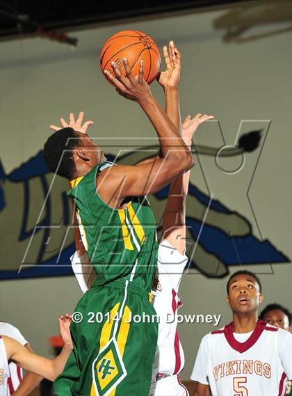Thumbnail 3 in Foss @ Downey (MaxPreps Holiday Classic) photogallery.